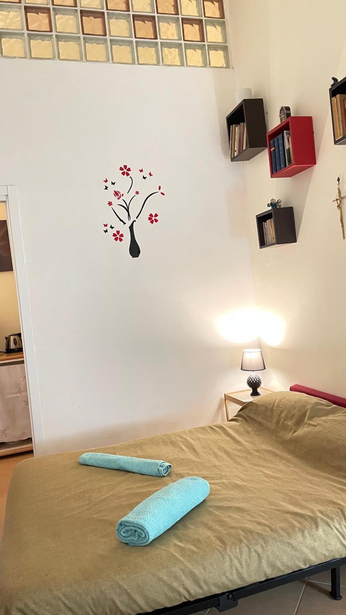 Ai Baretti B&B Наполи Екстериор снимка