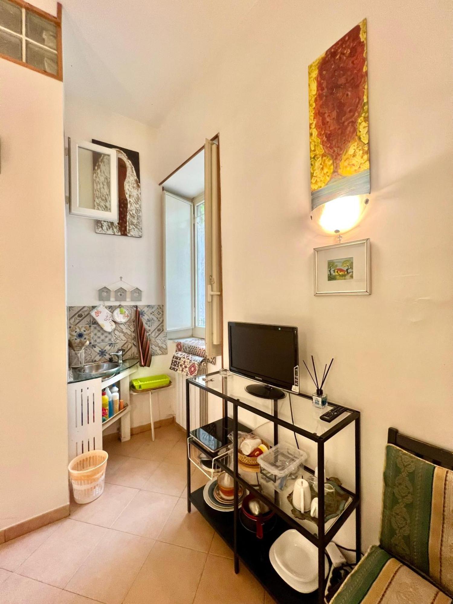 Ai Baretti B&B Наполи Екстериор снимка
