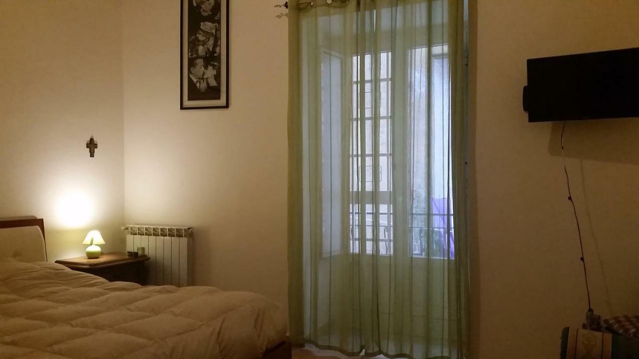 Ai Baretti B&B Наполи Екстериор снимка